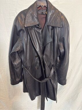 Vintage oversized Black Leather Coat - Men's Double-Breasted Trench